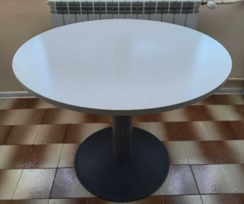 кръгла маса KINNARPS - 90cm