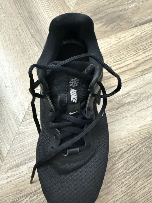 Продам кроссовки Найк