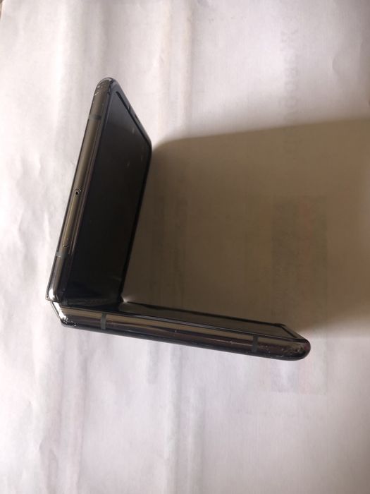 SAMSUNG Galaxy Z Flip 2