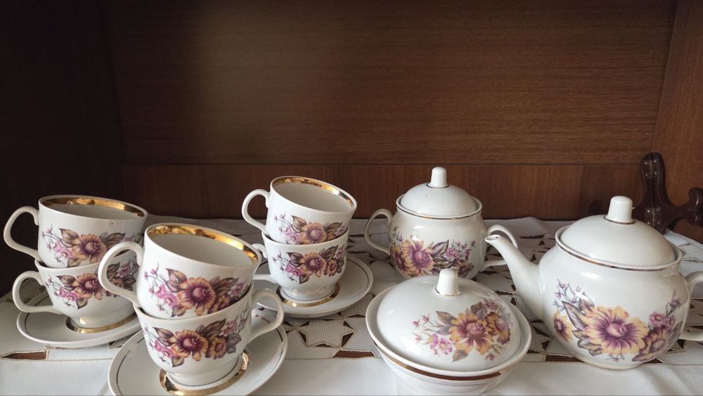 Антикварные посуда