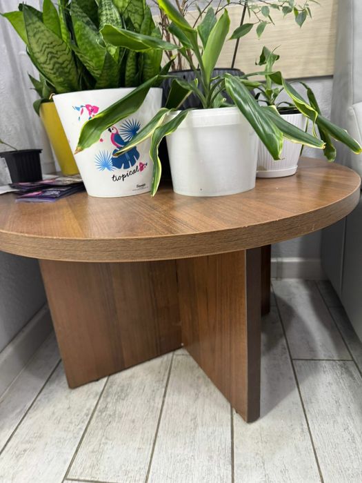 продам журнальный стол