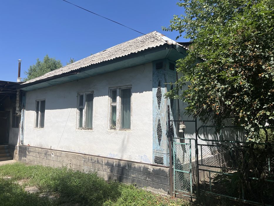 Продам дом с участком