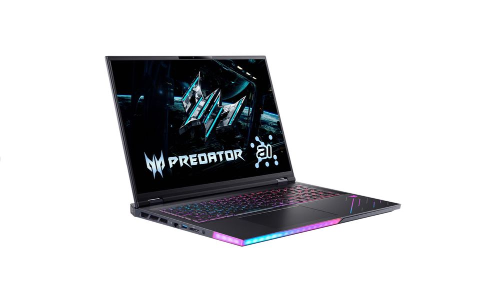 Laptop ACER Predator Helios 18 AI U9-275HX/RTX5080 16/192ram/4TB - nou