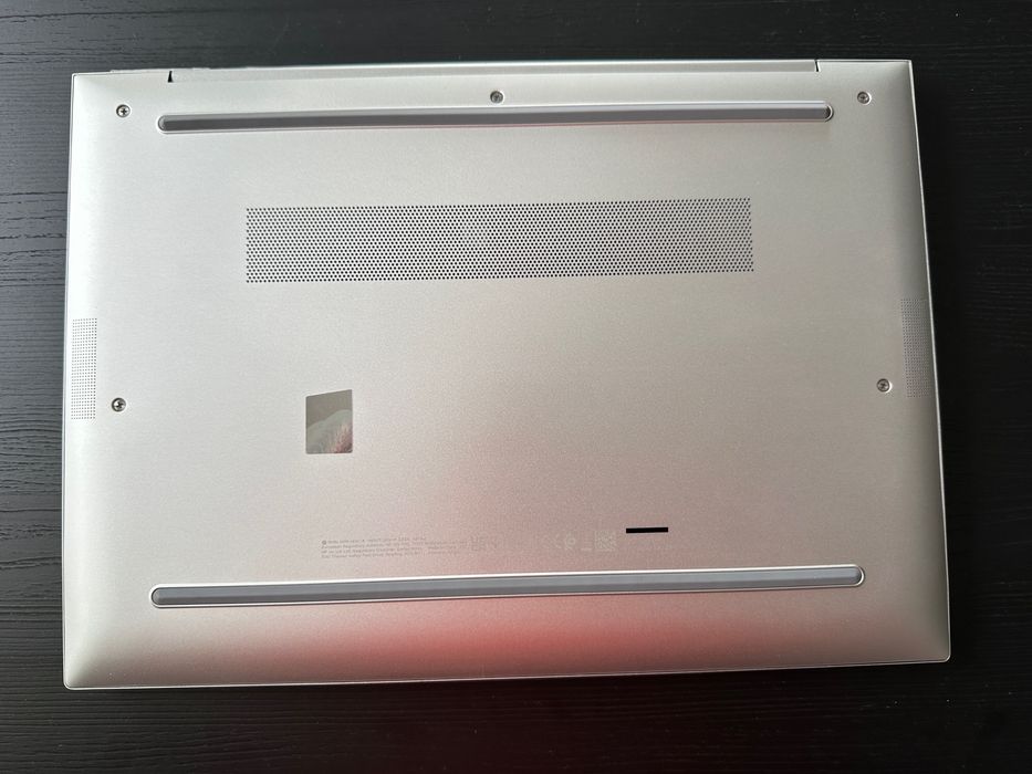 HP EliteBook 840 G9 – Intel i5 gen 12, 16GB RAM, Windows 11 Pro