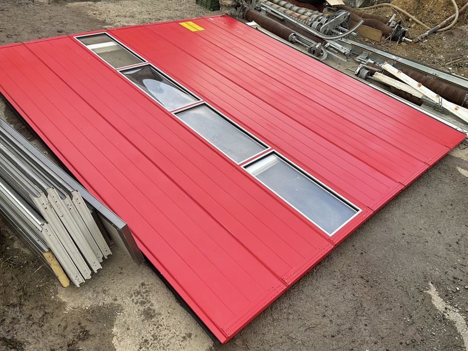 USA SECTIONALA INDUSTRIALA Hormann poarta hala garaj H 357 x L 379