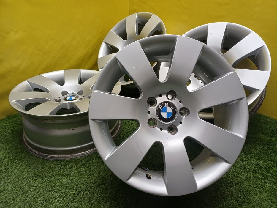 Диски R18 5x120 на BMW 123 стиль.