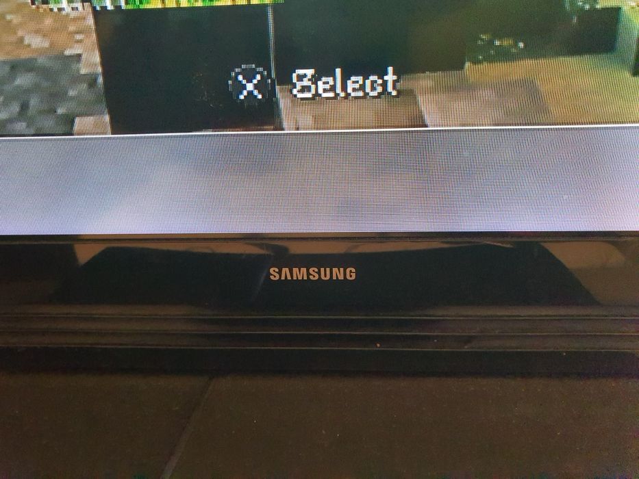 Телевизор Samsung 32"