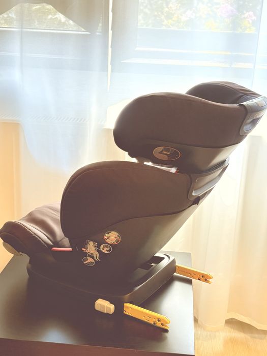 Scaun auto Maxi Cosi Rodifix ISOFIX AirProtect intretinut