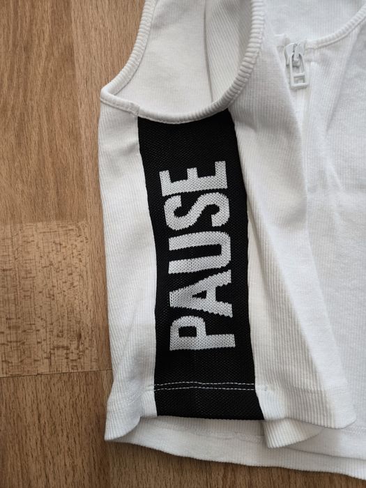 Pause! Дамски потник!