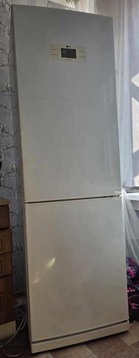 Холодильник LG Total No Frost