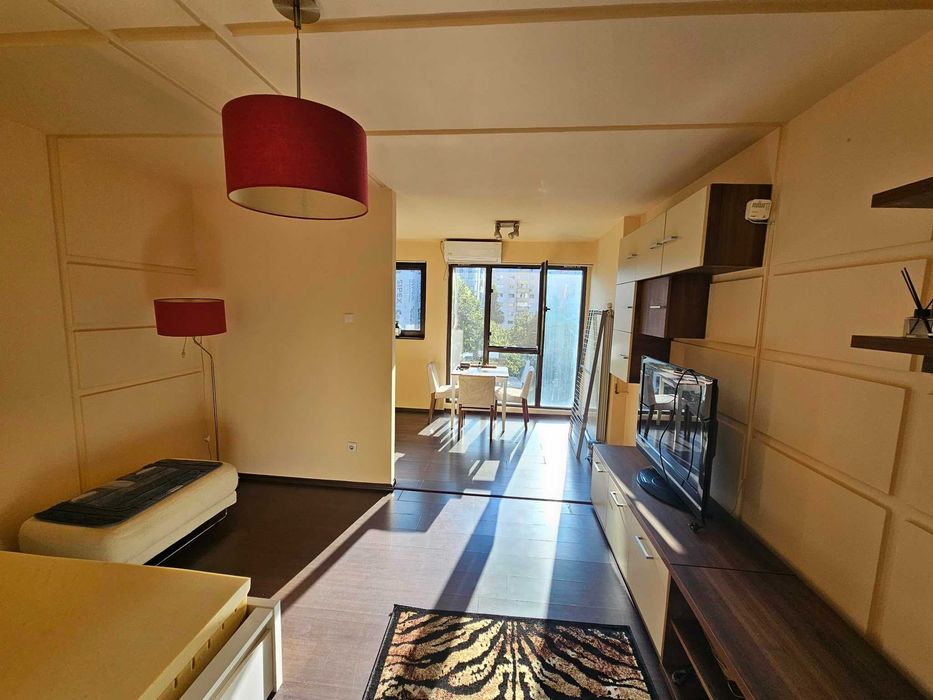 Garsoniera renovata moderna metrou Iancului