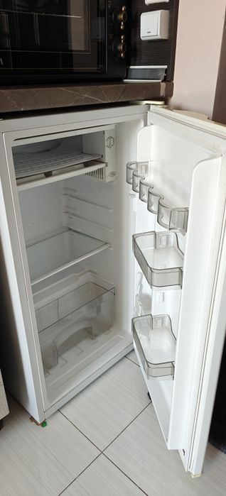 Хладилник Дипломат -81 л.