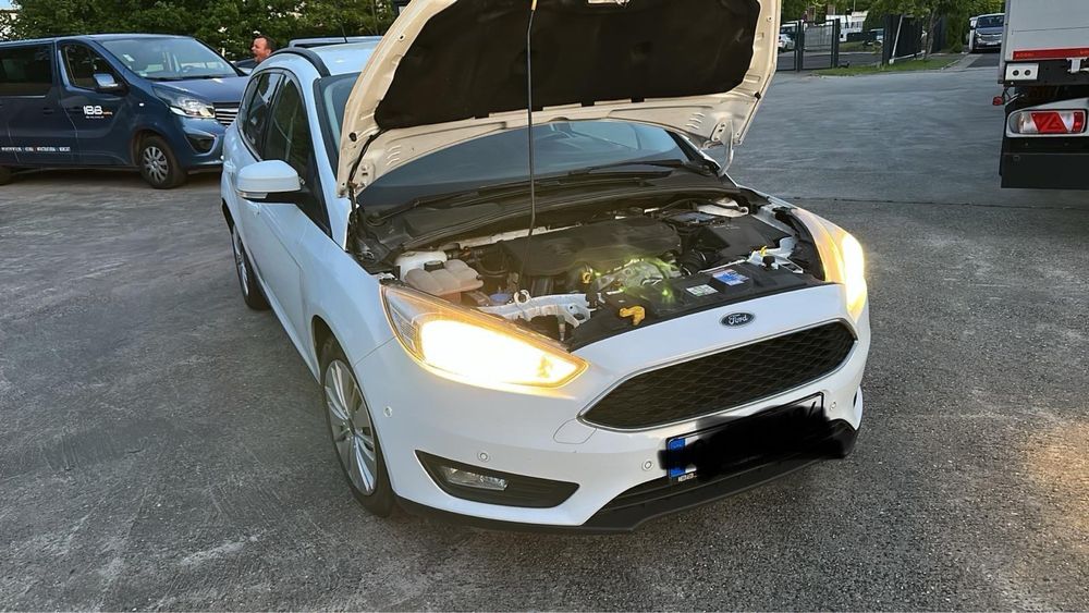 Vand sau schimb Ford Focus 3!!!