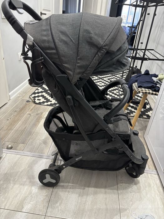 Продам коляску  M star