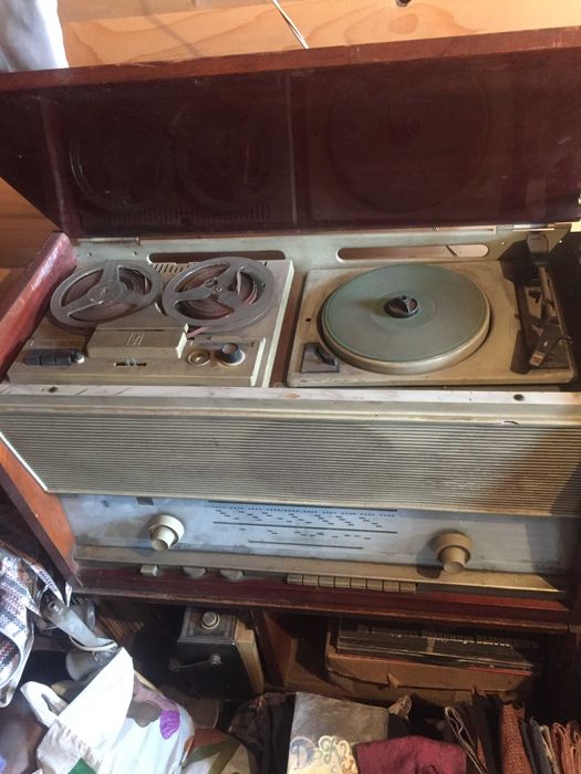 Продам радиоприемники  времен СССР