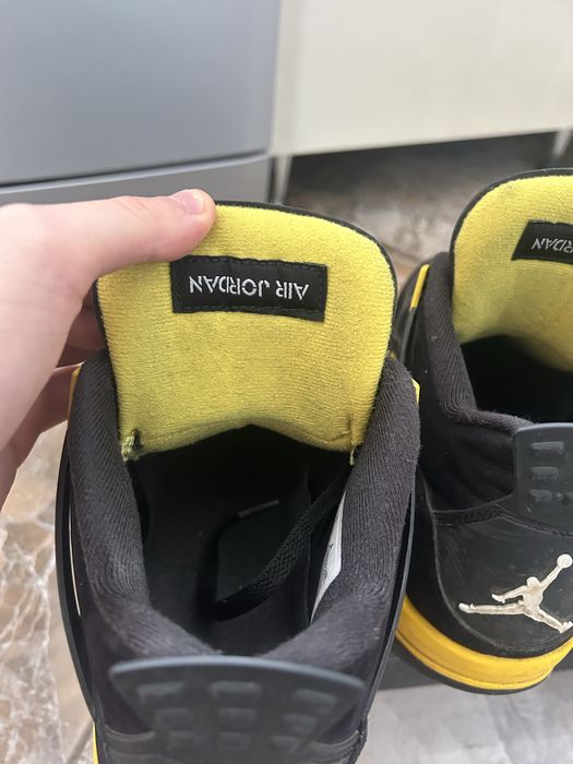 jordan 4 yellow thunder