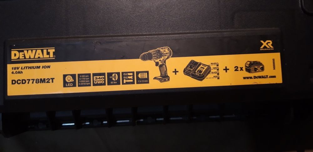 Ударен винтоверт DEWALT DCD778.