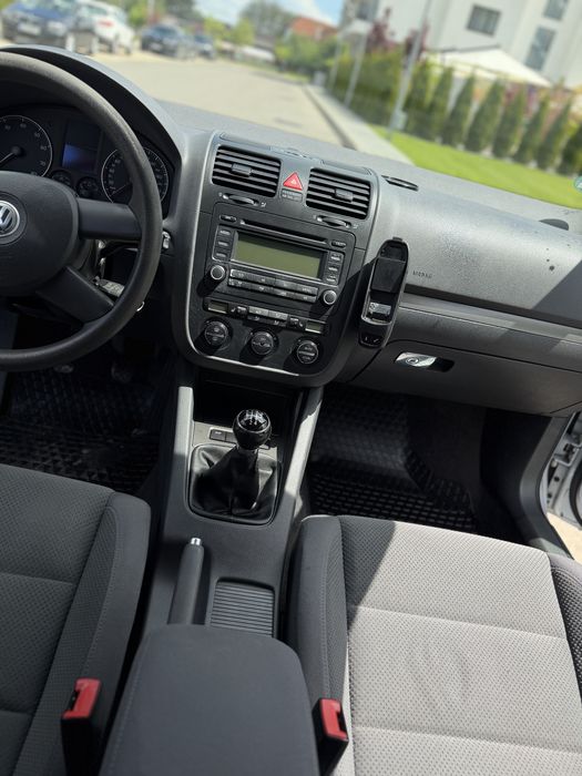 VOLKSWAGEN Golf 2005 — imagine 5