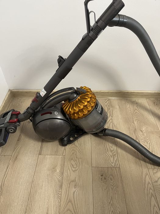 Aspirator Dyson Cinetic DC52 Allergy