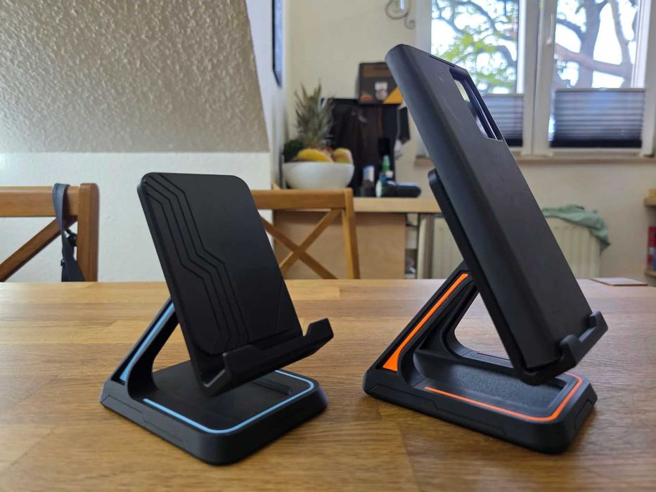 Стойка за Телефон с футуристичен дизайн (3D принт)