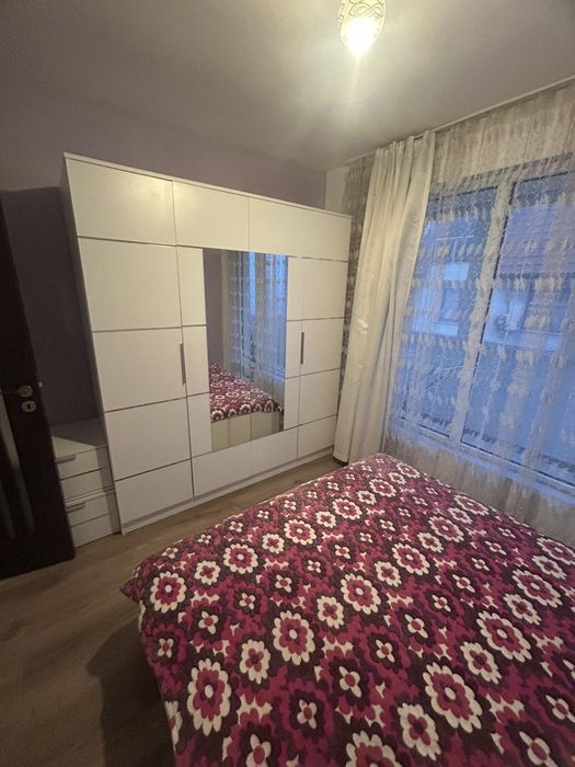 Дава се под наем Тристаен апартамент в Варна, Колхозен пазар - 110 кв.м за 612 € - Снимка #7