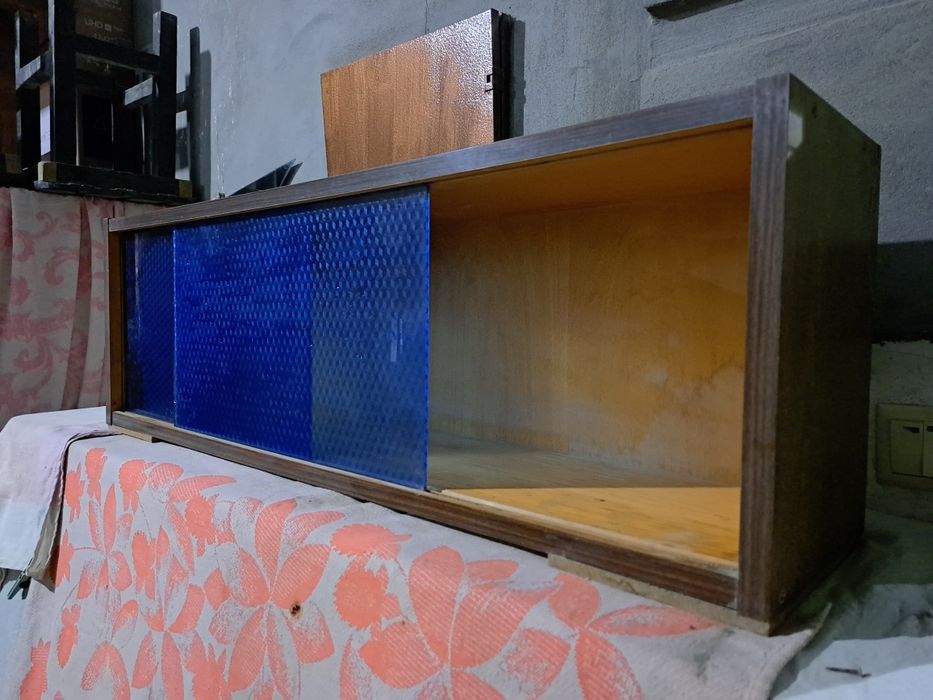 Журнальный столик и полочка