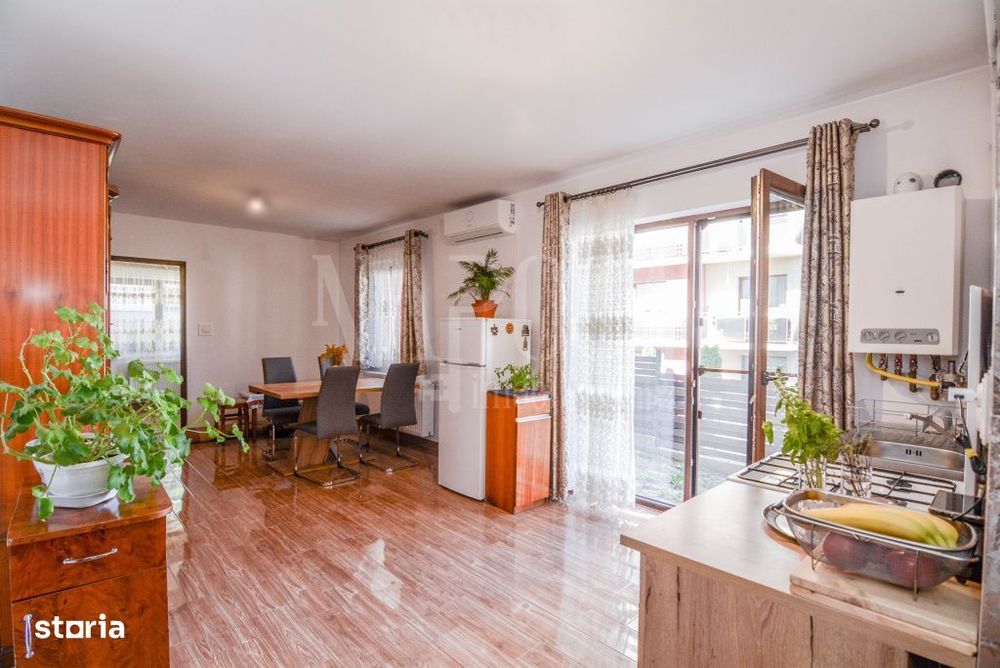 Apartament 3 camere de vanzare in Floresti — fotografia 1