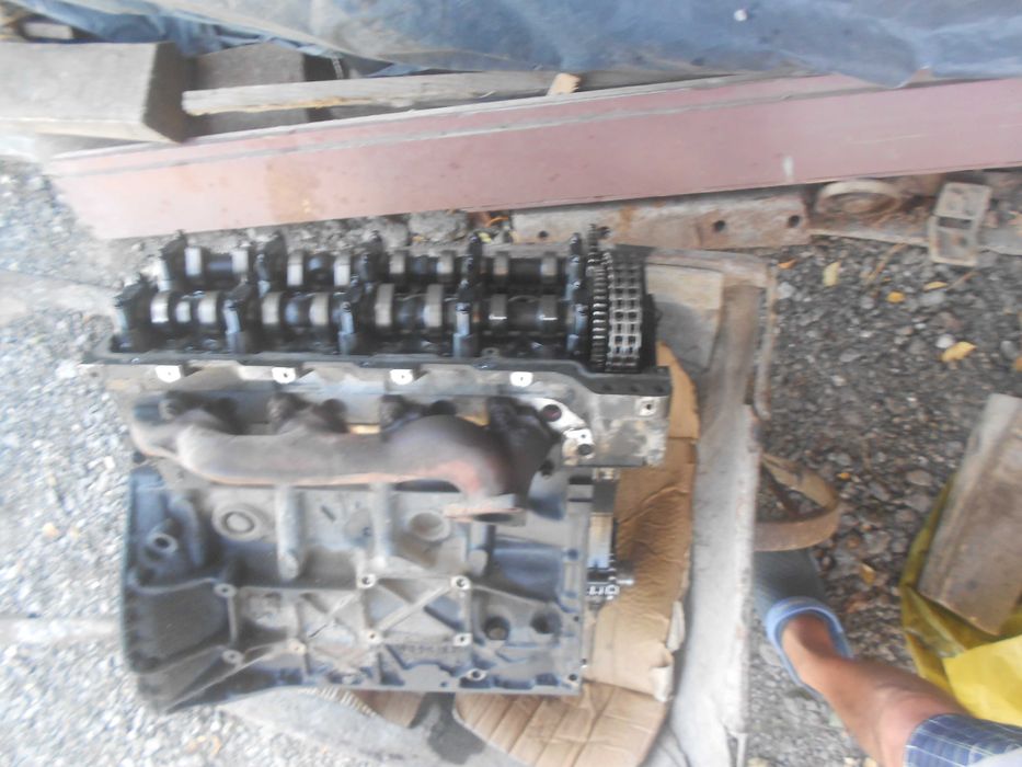 Части за бус мерцедес спринтер 313CDI двигател