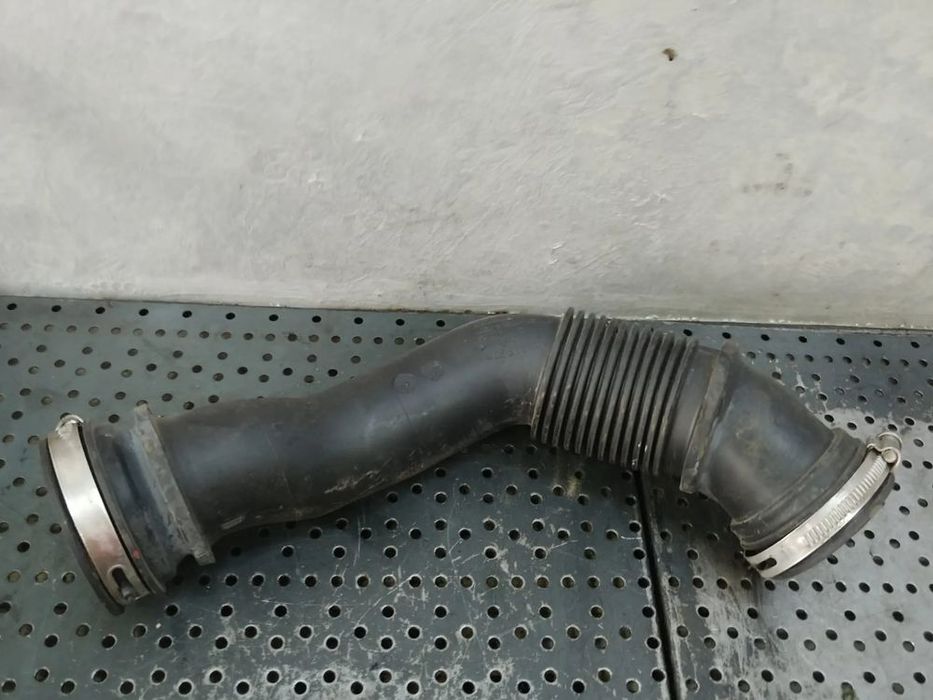 tubulatura admisie 1.0b b7jb  ecoboost hybrid  ford puma 2020  l1b1-9r504-ab