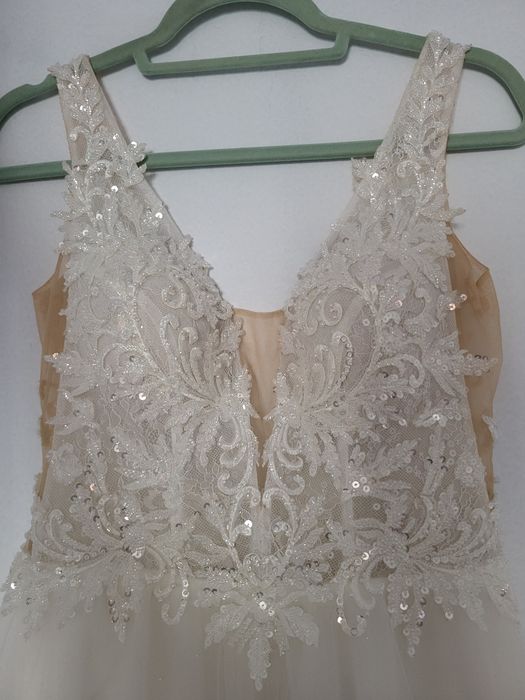 Rochie Mireasa marimea S, cadou voal