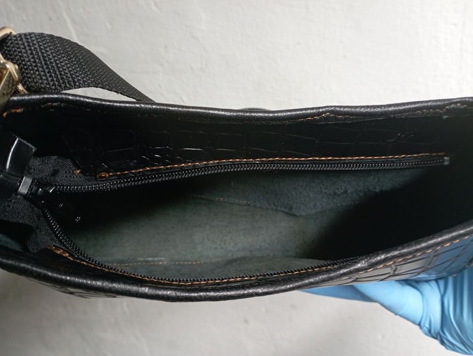 Таза тері түсі қара