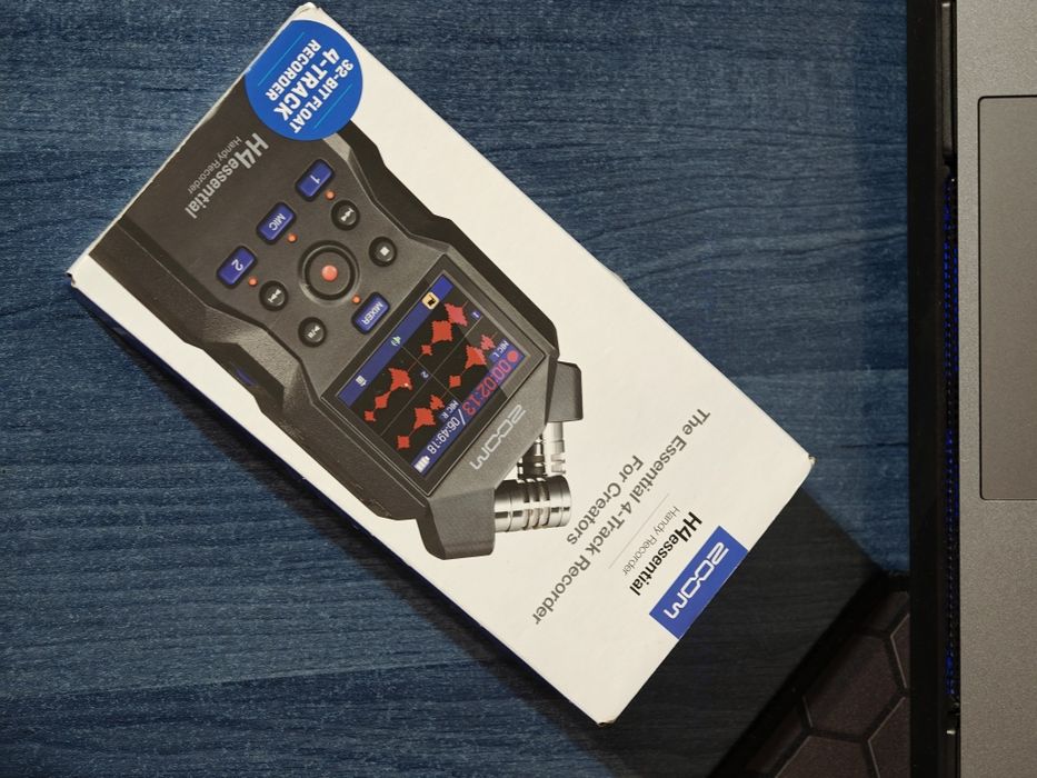 Zoom H4 essential - recorder extern