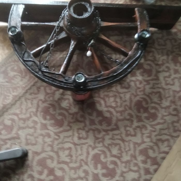 Стенни лампи от колело от каруца