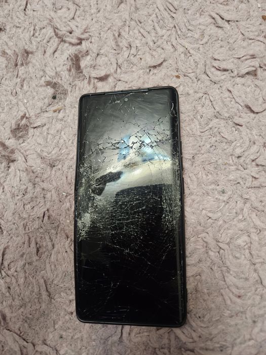 Tecno comon 30s экран надо менять