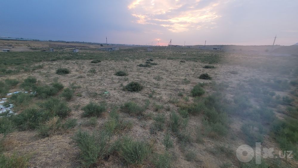 Yer sotiladi narxini kelishamiz yana