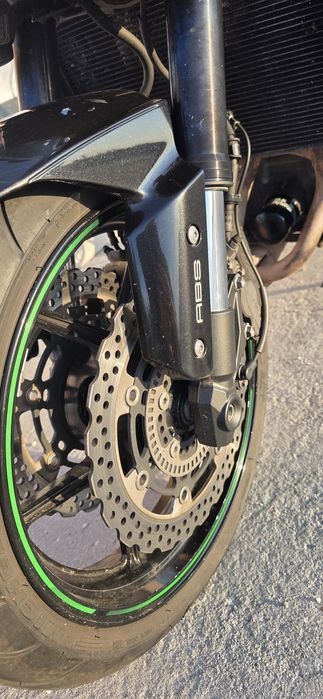 Motocicleta kawasaki z800 . ABS an 2016