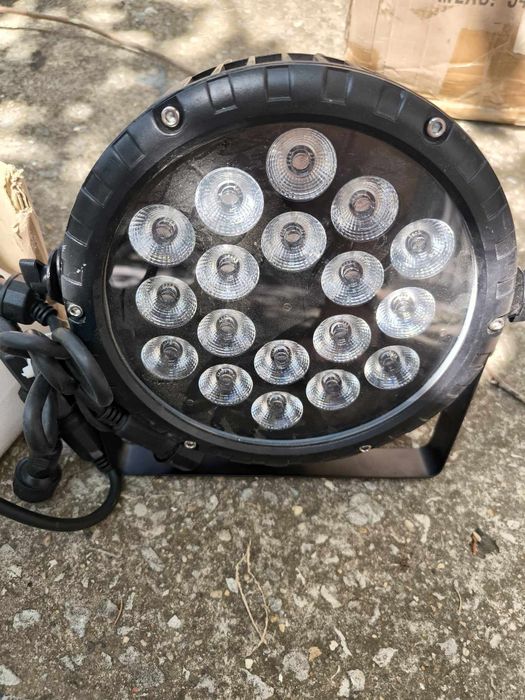 Сценично осветление Водоустойчиви IP65 светодиоди Par Light за събития