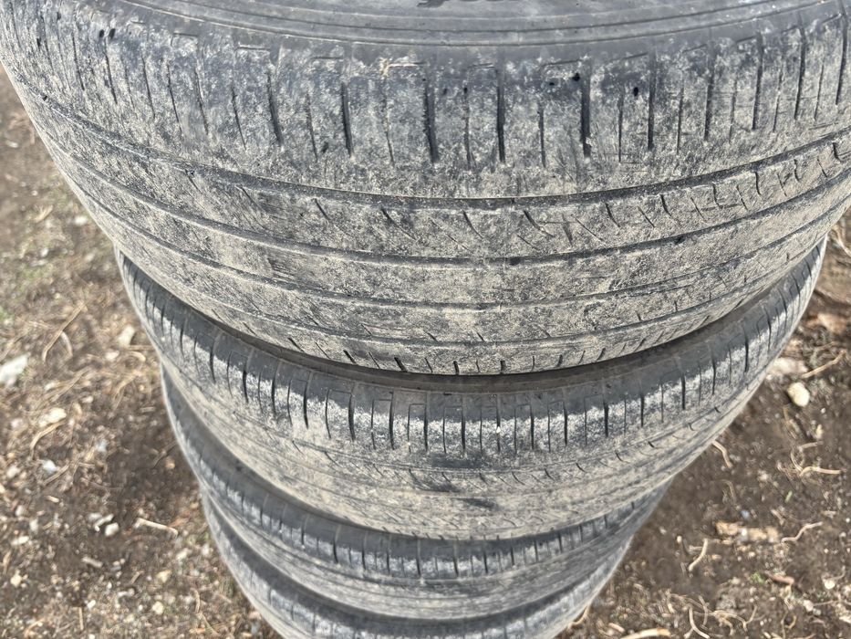 продам шины r17 комплект
