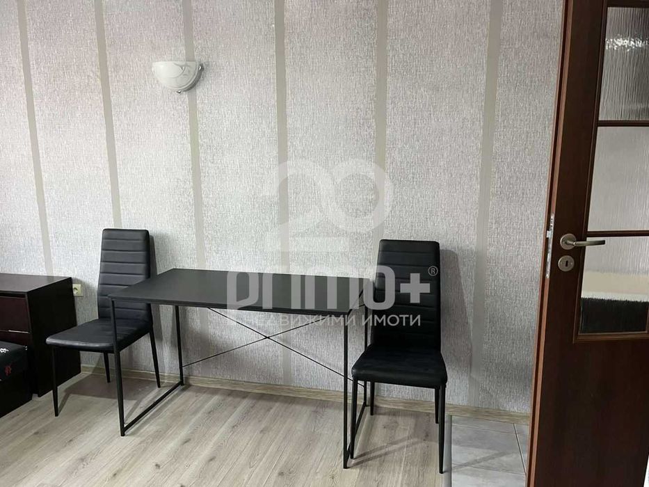 Дава се под наем Едностаен апартамент в Велико Търново, Център - 35 кв.м за 209.1 € - Снимка #1