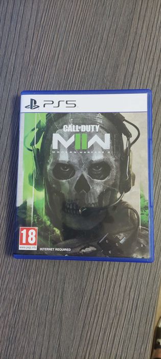 Jocuri PS5 Call of Duty Modern Warfare 2 si Resident Evil 3