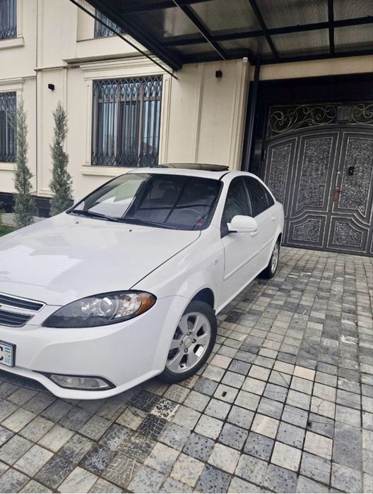 Lasetti 1.6 gentra qilingan