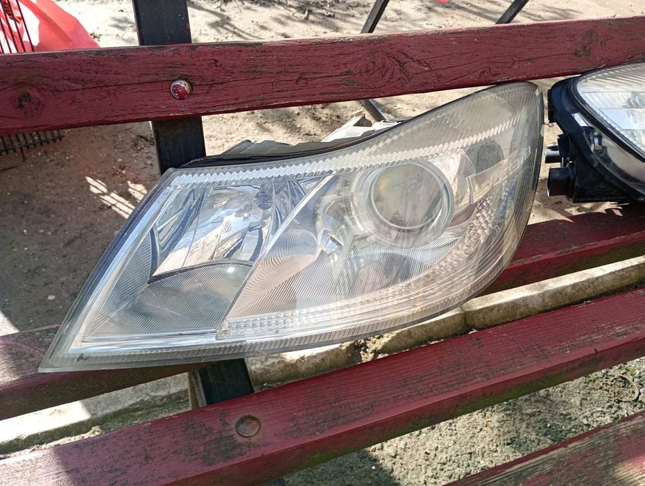 Faruri skoda octavia 2 facelift