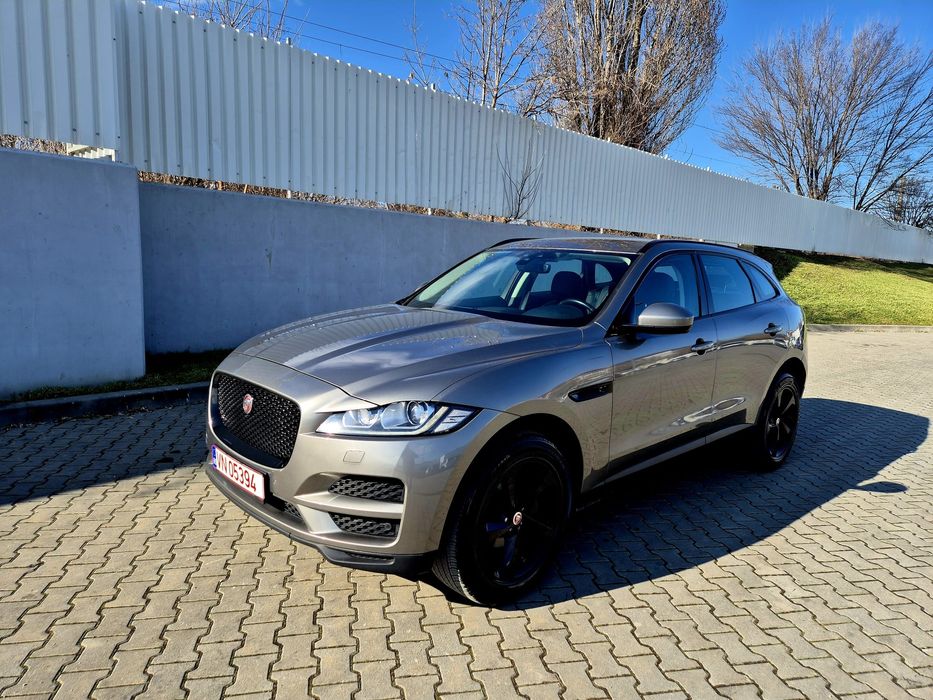 Vând Jaguar Fpace Black Edițion 2020