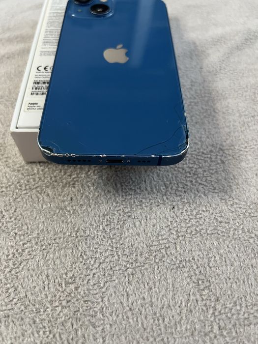 Iphone 13 128GB 4GB ram