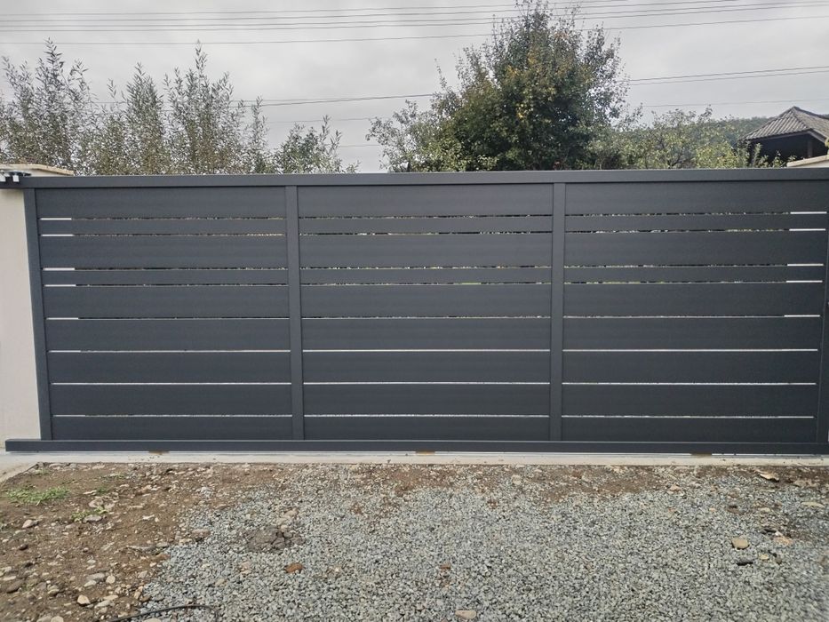 Porți și garduri din aluminiu – confecționare și montaj