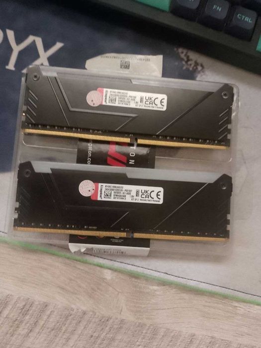 оперативная память fury kingston 32 GB 2x16