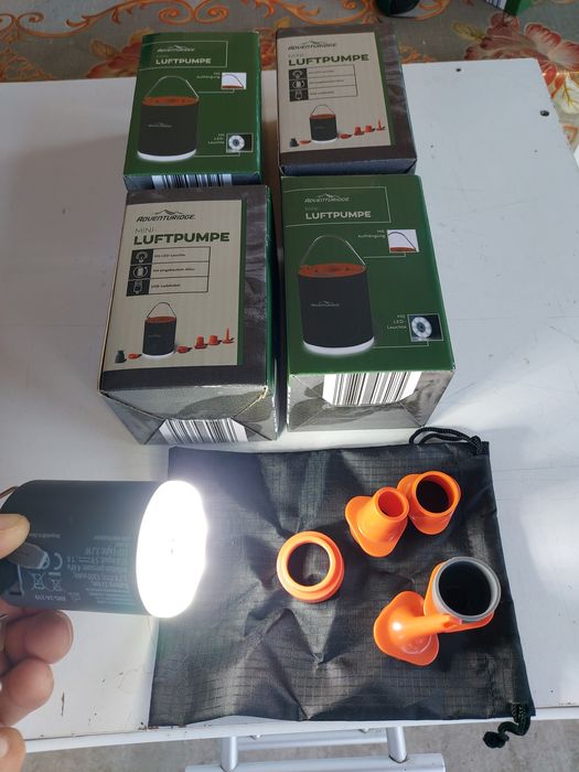 Pompa portabila pentru saltele