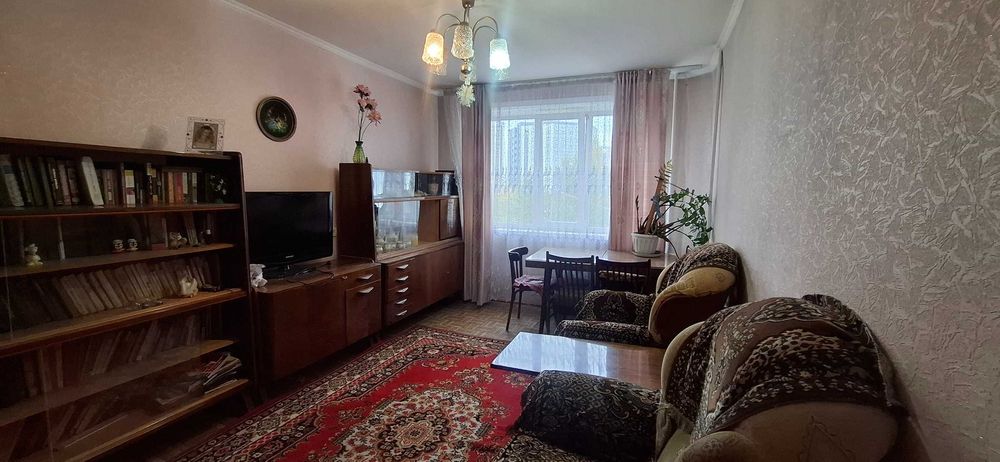 Продам 3-х ком. кв. в районе СКУ