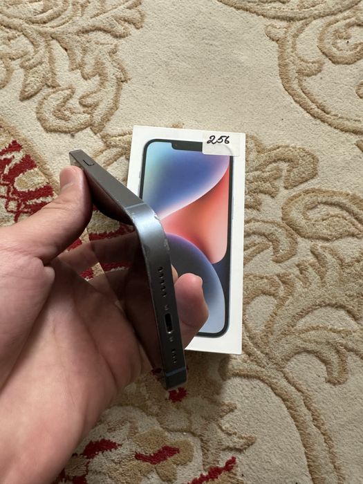 Айфон 14 256 гб 80%