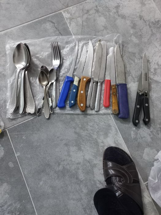Продам вилки и ложки  не ржав.